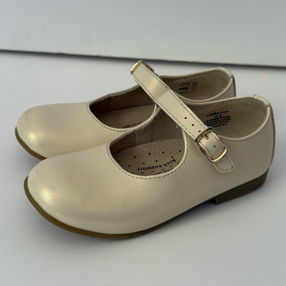Footmates Laura Heirloom Pearlized Mary Jane Shoes Size 11